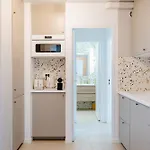 Pool, Sea & Absolute Comfort Apartment